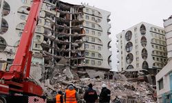 Muhalefet deprem sürecinde siyaset yaptığı için AK Parti'nin oyları azalmadı!