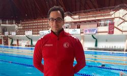 Avukat Çelik Erimez DEVA Partisinden milletvekili aday adayı oldu