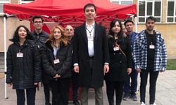 Doğu Perinçek için Eskişehir'de de imza topluyorlar