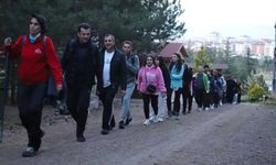 Eskişehir'de kent ormanında gece yürüyüşleri başladı