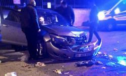 Eskişehir'de feci kaza; Elektrik direğine çarparak durabildi!