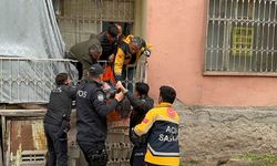 Mobilya atölyesinde silahlı saldırı; 20 yaşındaki genci vurdular!