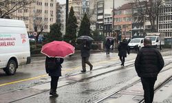 Eskişehir halkına şemsiyeleri yanınızdan eksik etmeyin uyarısı!