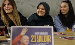 AK Partili Ayşen Gürcan Eskişehirli gençlere söz verdi; "Hep yanınızda olacağım!"