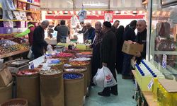 Eskişehir'de esnafların yüzü güldü; Bayram bereketi ile yaklaşıyor!