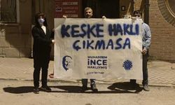 Eskişehir'de CHP İl Binası önünde ilginç protesto!