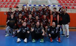 Eskişehir'e şampiyonluk kupası getirdiler; Hentbolde önemli başarı!