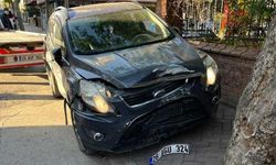 Eskişehir'de 3 aracın karıştığı kazada olan o araca oldu!