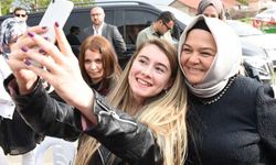 Ayşen Gürcan: "Gençlerimizin gözündeki ışığı görüyorum"
