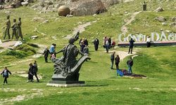 Sivrihisar'a turist akını başladı; Görenler hayran kalıyor!