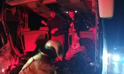 Öğrencileri taşıyan tur otobüsü kaza yaptı!