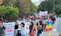 LGBT destekçisi öğrenciler Kemal Kılıçdaroğlu'na destek istedi!