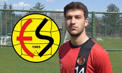 Eskişehirspor'da 21 yaşındaki futbolcu ile yollar ayrıldı!