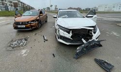 Eskişehir'de kontrolsüz sürücü kazaya neden oldu!