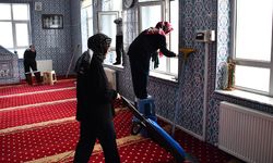 Eskişehir’de camiler pırıl pırıl yapılıyor!