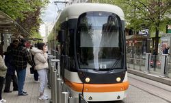 Eskişehir Büyükşehir Belediyesi duyurdu; Tramvaya binecekler dikkat!