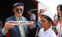 Yılmaz Büyükerşen'den tramvaya ücretsiz binen yaşlılar hakkında açıklama!