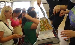 Türkiye'ye gelenler turistler bol bol baklava alarak ülkesine dönüyor!