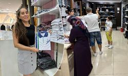 Eskişehirli aileler okul alışverişinde; Uzmanından önemli tavsiye!