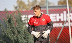 Eskişehirspor'dan ayrılan genç kalecinin yeni takımı belli oldu!