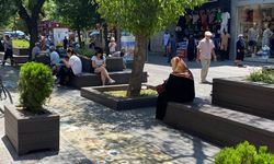 Eyyam-ı Bahur Eskişehir'i kavurdu; Dışarı adım atan sıcaktan bunaldı!
