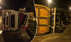 Bilecik’te trafik kazası; Kamyonu devirdi ortadan kayboldu!