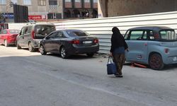 Eskişehir'de trafik problemi büyüyor; Herkes kafasına göre takılıyor!