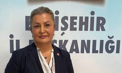 Figen Kahya: "Üzerimize çöken umutsuzluğu dağıtmak için adayım"