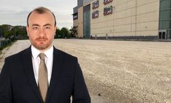 Emre Aydın'dan otopark eleştirisi; "O araziye binalar yapıldığında..."