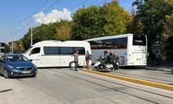 Eskişehir'de tramvay yolunda trafik kazası!