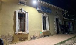 Eskişehir'de bulunan bu tren istasyonu bakımsızlıktan dökülüyor!