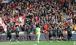 Eskişehirspor, Çilimli Belediyespor'u 4-1'lik Skorla Geçti
