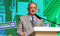 Mehmet Özhaseki: “Bu ayın sonuna kadar 30 bin konutu daha dağıtacağız”