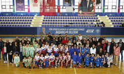 Odunpazarı Belediyesi, 19 Mayıs Spor Şenliği ile genç basketbolcuları buluşturdu!