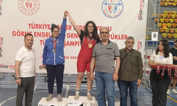 Eskişehirli görme engelli sporcudan gururlandıran Türkiye şampiyonluğu!