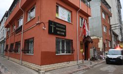 Eskişehir'de Skandal Kilise Baskını: Alkollü Şahıslara Ağır Ceza!