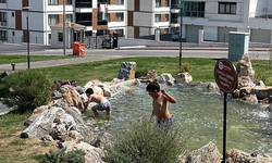 Eskişehir'de Süs Havuzunda Tehlikeli Oyun!