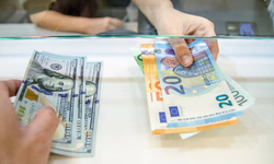 Döviz Kurlarında Son Dakika: Dolar ve Euro'dan Yeni Zirve