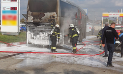 Eskişehir'den Yola Çıkan Yolcu Otobüsü Alev Aldı!