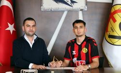 Eskişehirspor'dan Yeni Transfer: Hücum Oyuncusu Kadroya Katıldı