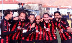 Eskişehirspor Deplasmanda Büyük Fark Attı: 4-0