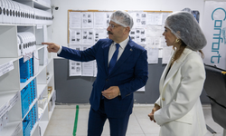 Vali Aksoy’dan 1 Mayıs Öncesi Fabrikalara Anlamlı Ziyaret