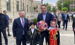 Bakan Bayraktar Eskişehir Programına Valilik Ziyaretiyle Başladı