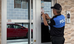 Polisten Hırsızlık Uyarısı: Eskişehir’de Kapılara Binlerce Etiket