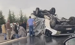 Seyitgazi Yolunda Kabus Gibi Anlar: Kamyonet Takla Attı
