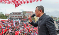 Özgür Özel'den Van Valisi'ne Sert Tepki: Valiliğini Bil Oturduğun Yerde Otur!