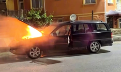 Dernek Başkanının Aracı Seyir Halindeyken Alev Alev Yandı