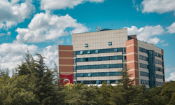 Anadolu Üniversitesi Açıköğretim Fakültesinde Köklü Değişim