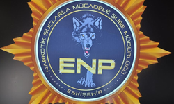 Eskişehir Polisinden Kaçamadılar 1 Kilo Kokain Ele Geçirildi
