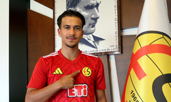 Eskişehirspor’un 19 Yaşındaki Hücum Oyuncusu İmzayı Attı